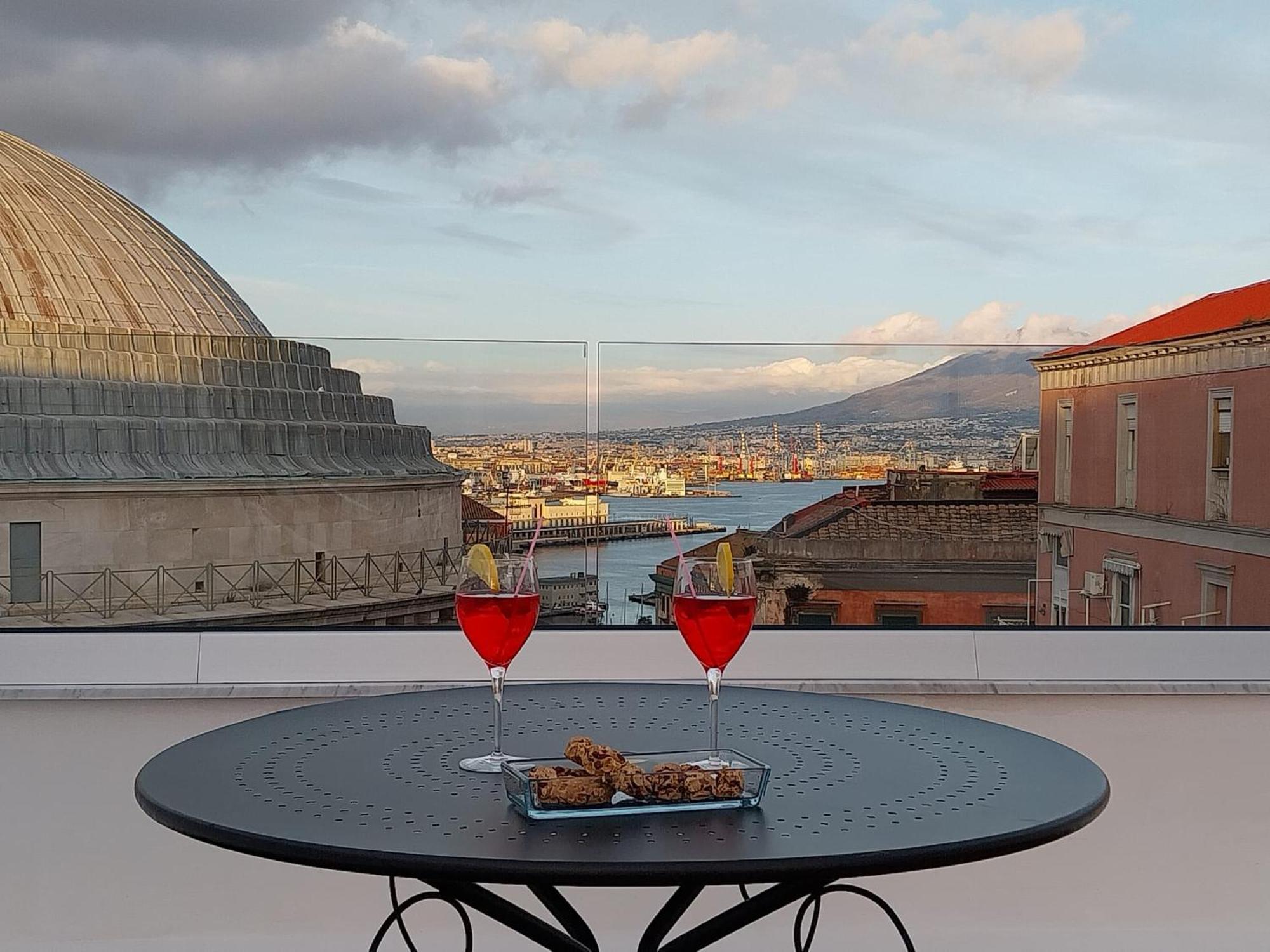 Lucullo'S Rooftop Naples Luaran gambar